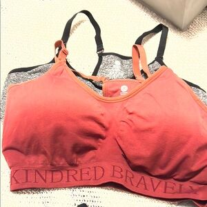 Kindred Bravely Pink Bra with Seamless Comfort and Adjustable Straps